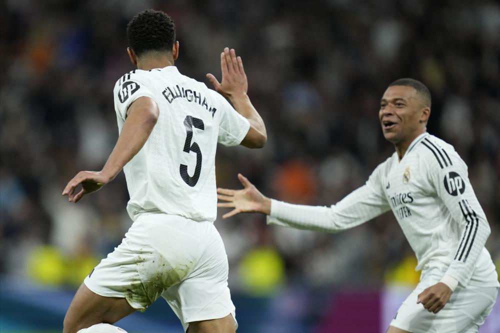 女生在竞技 女生在竞技